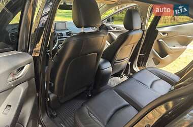 Хэтчбек Mazda 3 2014 в 