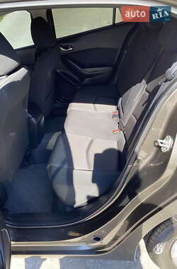 Седан Mazda 3 2013 в 