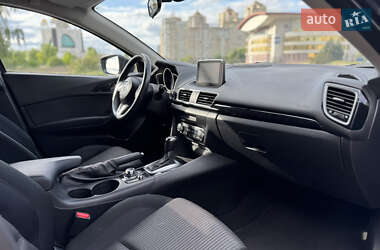 Хетчбек Mazda 3 2013 в 