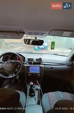 Седан Mazda 3 2005 в Харкові