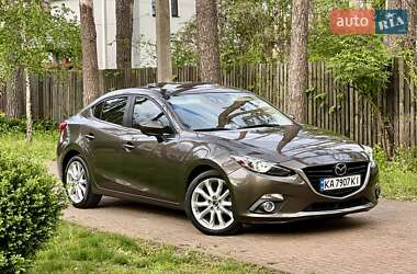 Седан Mazda 3 2014 в Киеве