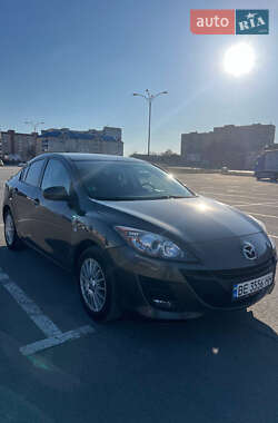 Седан Mazda 3 2009 в Южноукраинске