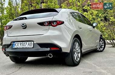 Хэтчбек Mazda 3 2022 в 