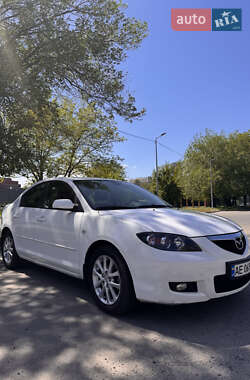 Седан Mazda 3 2009 в Днепре
