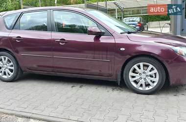 Хэтчбек Mazda 3 2008 в 