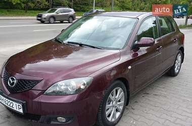 Хэтчбек Mazda 3 2008 в Киеве