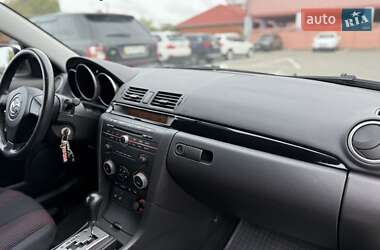 Хэтчбек Mazda 3 2005 в 