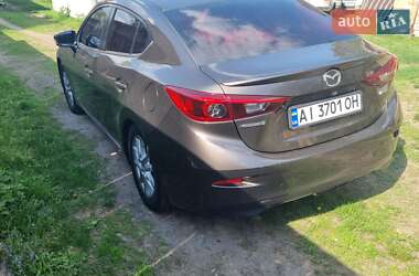 Седан Mazda 3 2014 в 