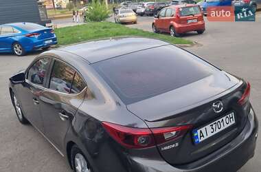 Седан Mazda 3 2014 в 