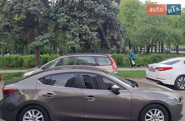 Седан Mazda 3 2014 в 