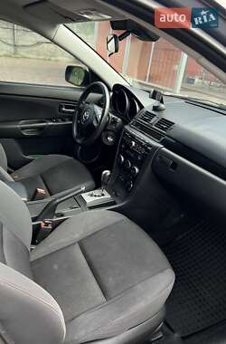 Седан Mazda 3 2008 в 