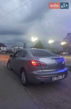 Седан Mazda 3 2011 в 