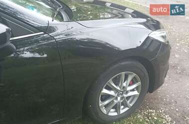 Хэтчбек Mazda 3 2014 в 