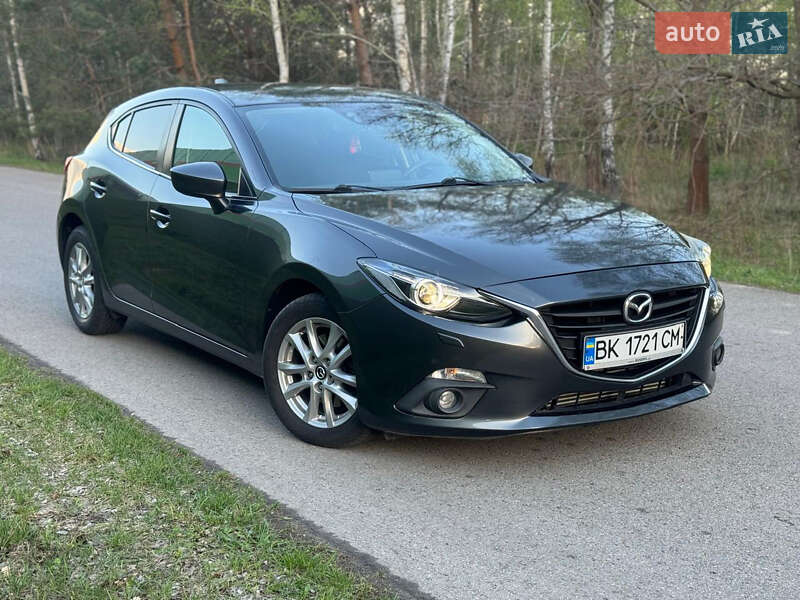 Хетчбек Mazda 3 2014 в 
