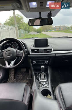 Хетчбек Mazda 3 2015 в 
