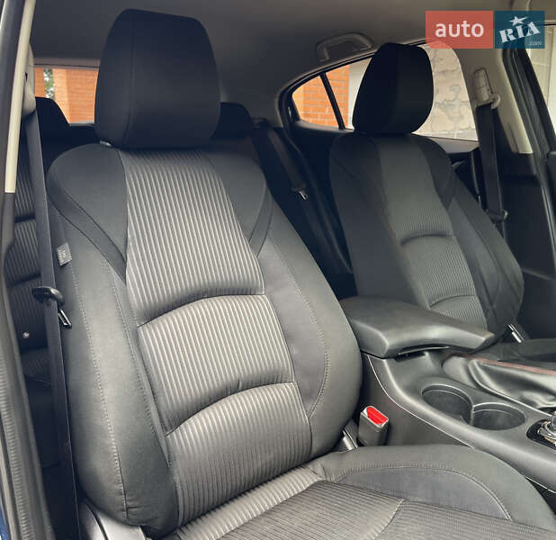 Хетчбек Mazda 3 2015 в Києві