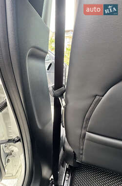 Седан Mazda 3 2014 в 