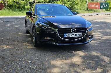 Седан Mazda 3 2018 в 