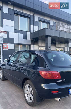 Хетчбек Mazda 3 2003 в 