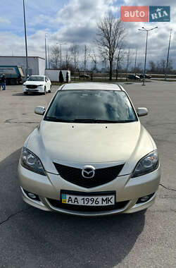 Хэтчбек Mazda 3 2004 в 