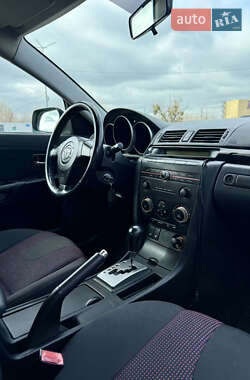 Хэтчбек Mazda 3 2004 в 