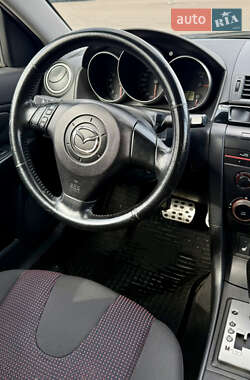 Хэтчбек Mazda 3 2004 в 