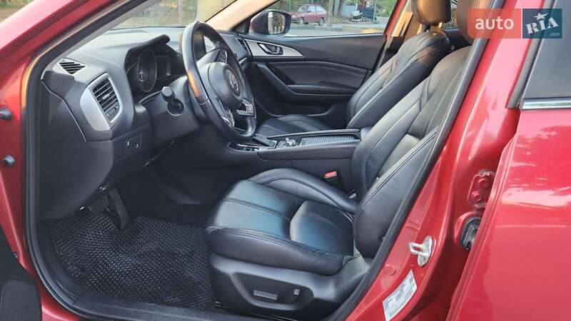 Седан Mazda 3 2017 в Днепре фото 12 Седан Mazda 3 2017 в Днепре