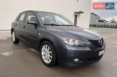 Хэтчбек Mazda 3 2008 в Луцке