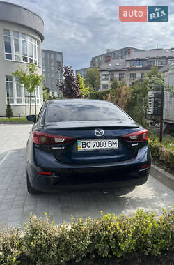 Седан Mazda 3 2018 в Львове