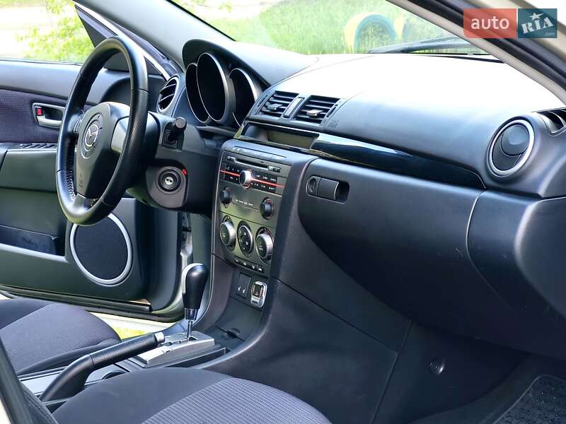 Седан Mazda 3 2007 в Кривому Розі