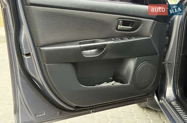 Седан Mazda 3 2007 в 