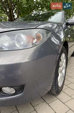 Седан Mazda 3 2007 в 