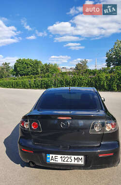 Седан Mazda 3 2006 в 