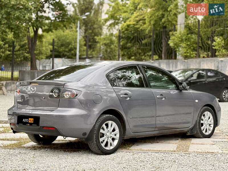 Седан Mazda 3 2006 в Харькове