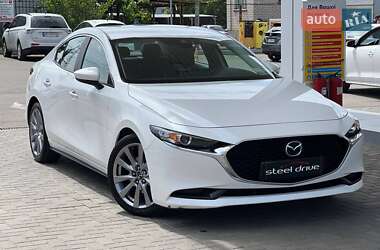 Седан Mazda 3 2019 в Миколаєві