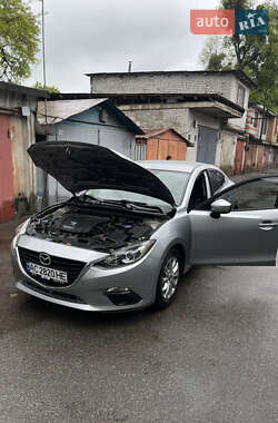 Седан Mazda 3 2014 в 