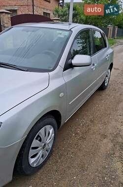 Хетчбек Mazda 3 2006 в 