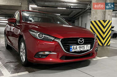 Седан Mazda 3 2018 в 