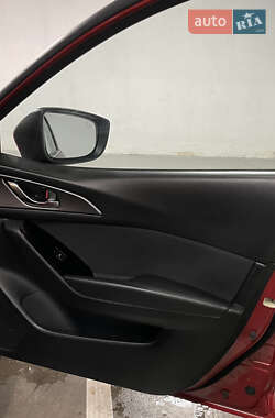Седан Mazda 3 2018 в 