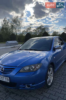 Седан Mazda 3 2004 в 