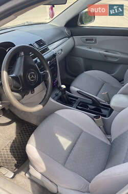 Хэтчбек Mazda 3 2003 в 