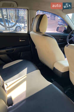 Хэтчбек Mazda 3 2005 в 