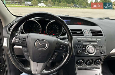Хэтчбек Mazda 3 2011 в 