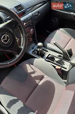 Хэтчбек Mazda 3 2006 в 