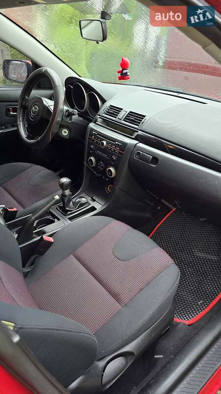 Хетчбек Mazda 3 2006 в Снятині