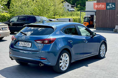 Хетчбек Mazda 3 2017 в 