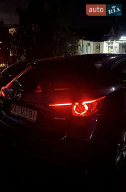 Хетчбек Mazda 3 2017 в 