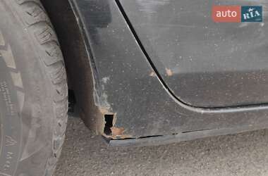 Хэтчбек Mazda 3 2004 в 