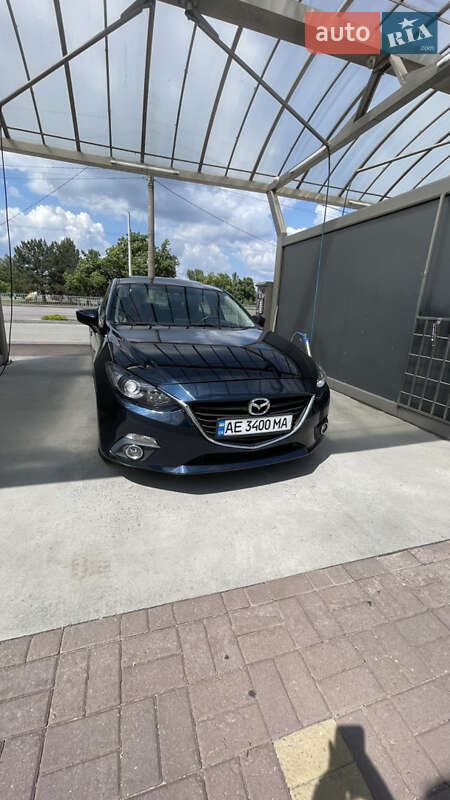 Mazda 3 2016