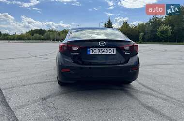 Седан Mazda 3 2015 в 